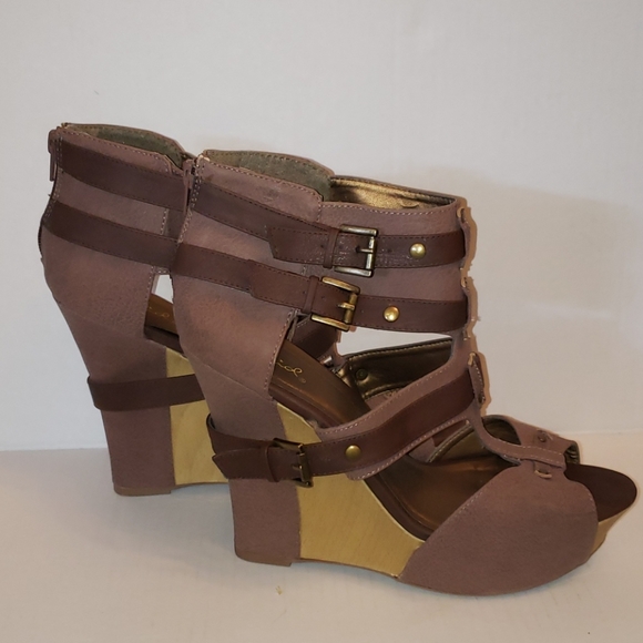 Qupid brown open toe strappy wedges - Picture 3 of 7